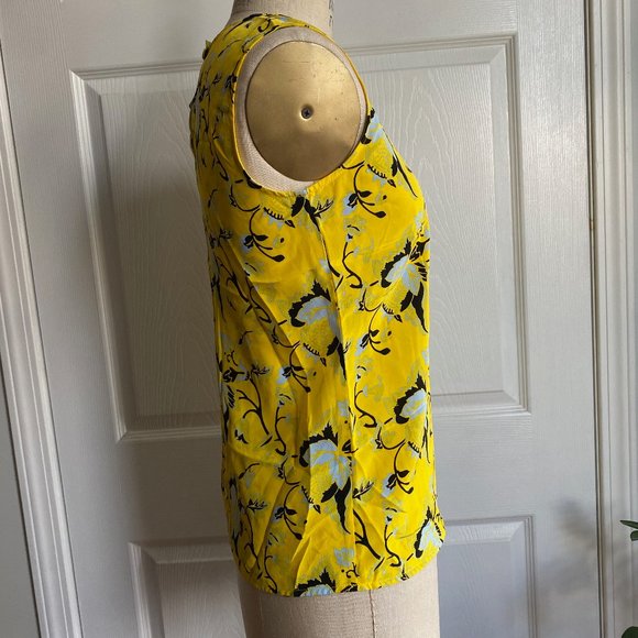 NWOT Diane Von Furstenberg Silk Yellow Floral Blouse Top Petite Small Women's - Picture 2 of 9